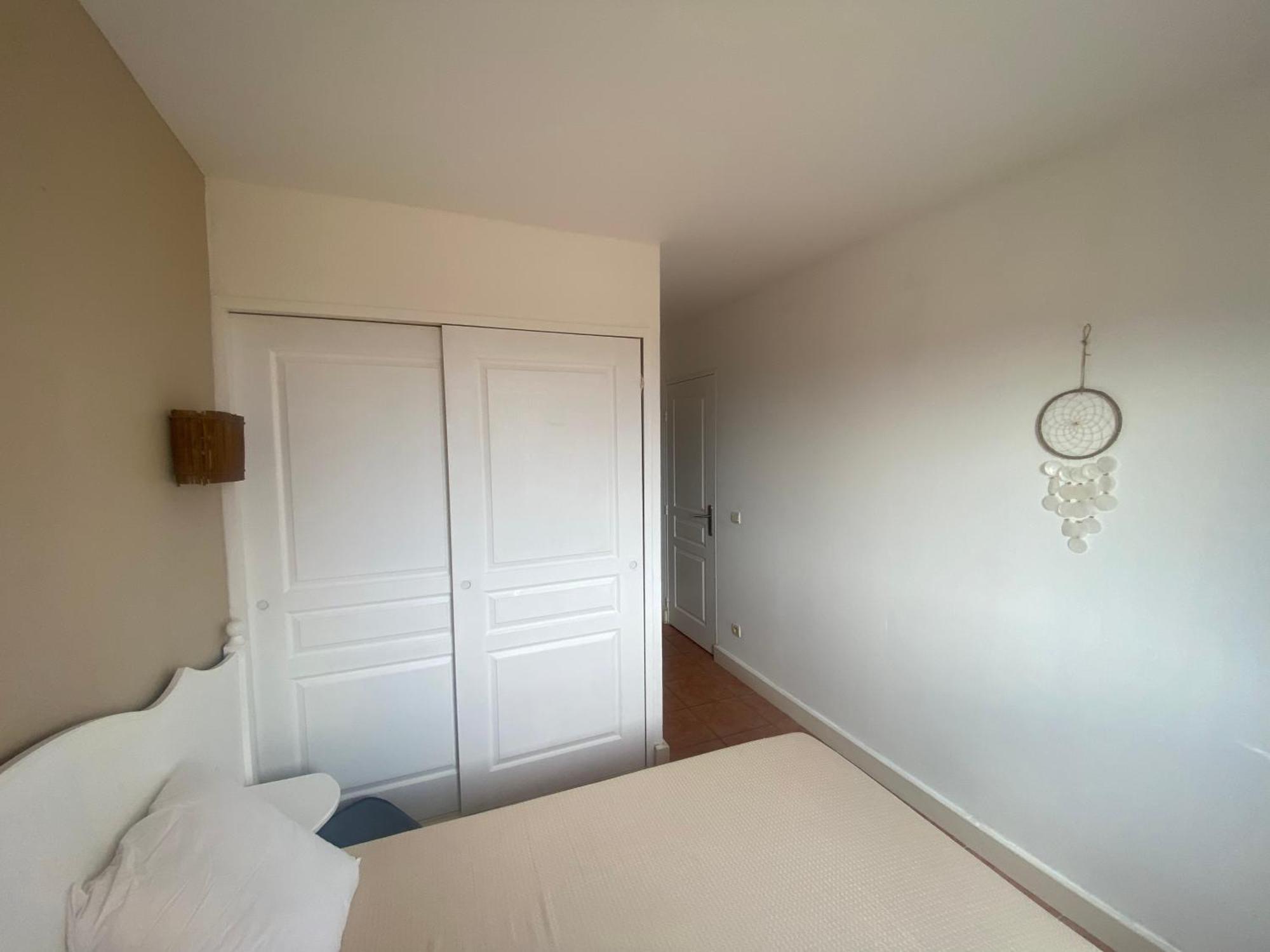 Tres Bel Appartement T3 Avec Splendide Vue Mer Les Issambres Exterior photo